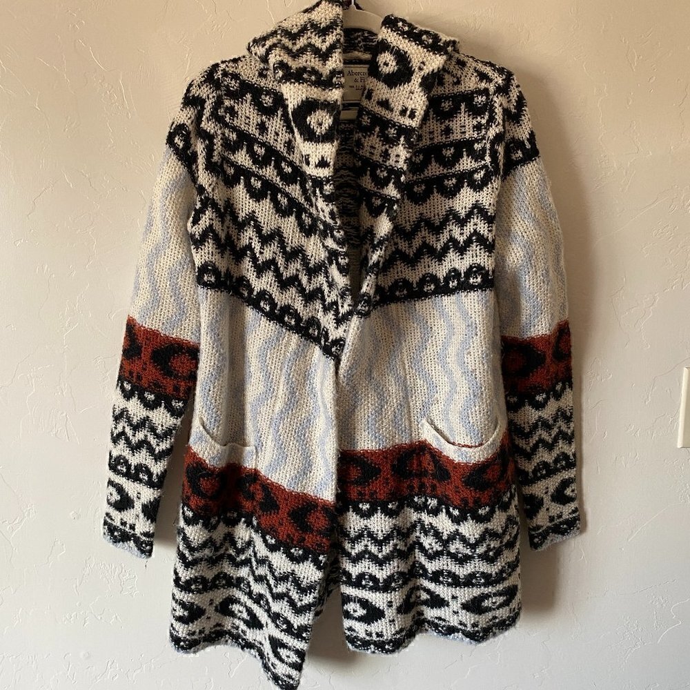 Abercrombie & Fitch Thick Cozy Hooded Cardigan Sweater